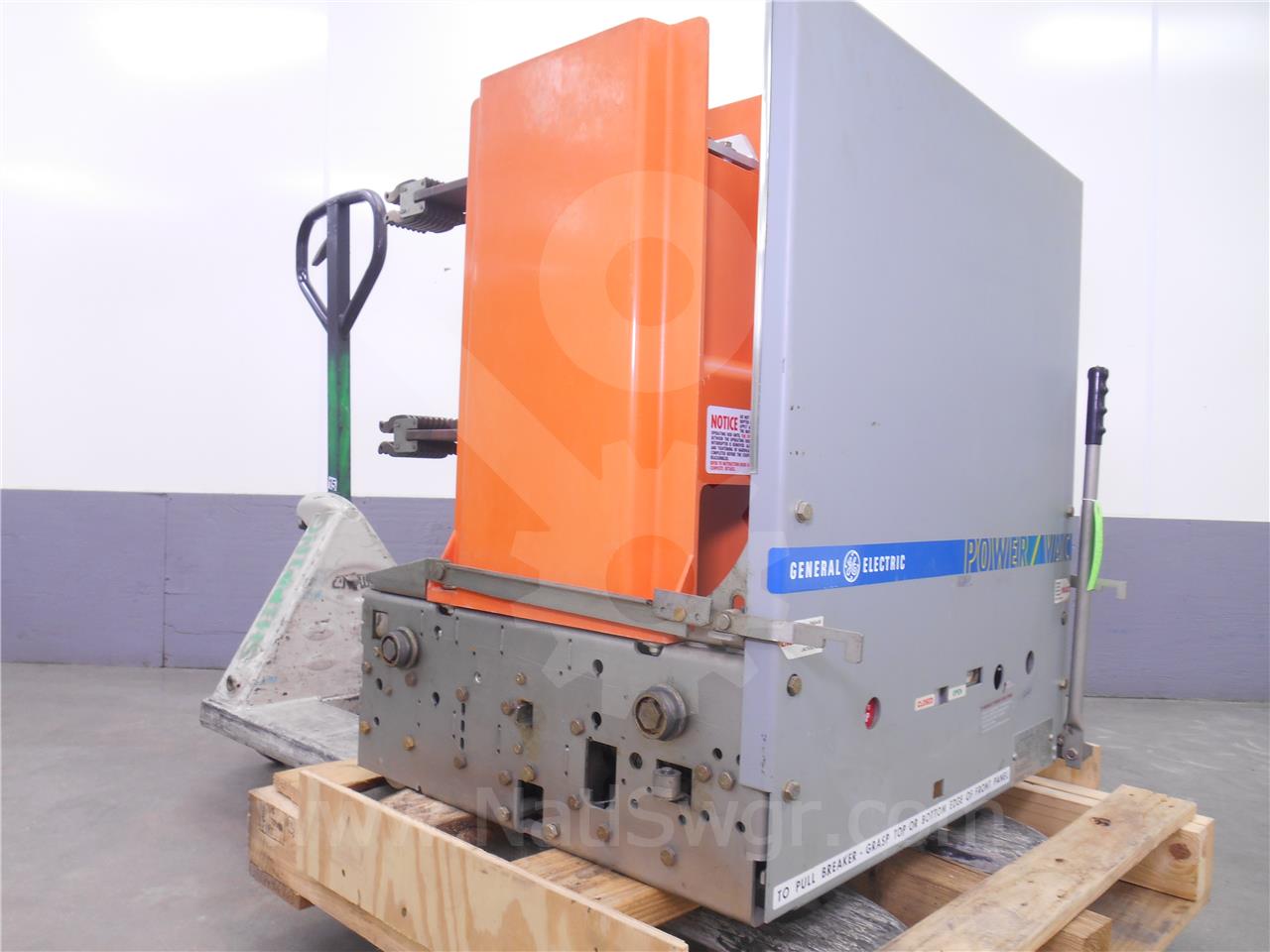 1200 Amps GE Vb 13.8-750-1 Ml-17 (vb 13.8-750) 125 Volts DC Control, 28k Amps Sc, Bottle# 41a2 - Image 7