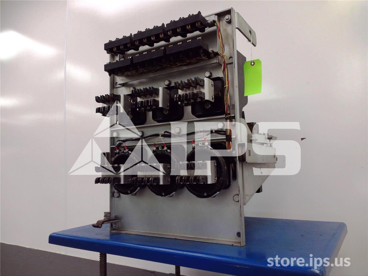 1600 Amps WH Db-50 Eo/do 3p 220 Volts AC Control, 440 Volts AC Close, 240 Volts AC Trip, Ac-pro Lisg, 1600 - Image 3