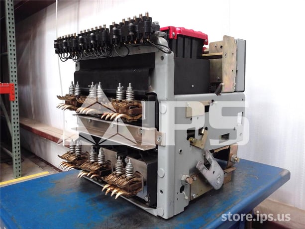 1600 Amps GE Akr-7d-50h Eo/do (akr-_d-50h) 120 Volts AC Control, Mvt Rms-9 Lsi, 1600 Amps Ct, 120 Volts AC - Image 3