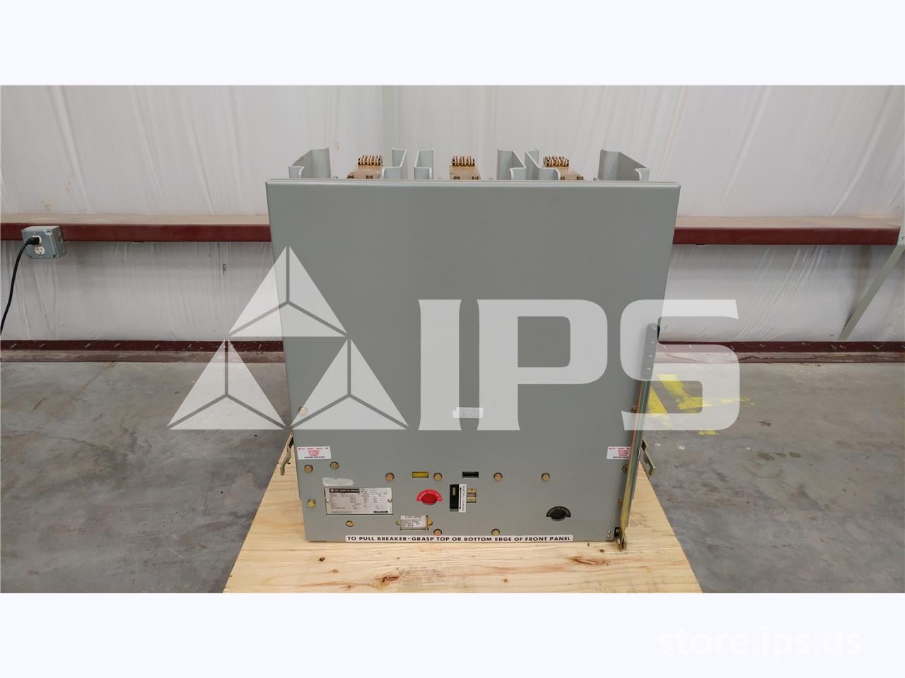 1200 Amps GE Vb1 4.16-250-3 Ml-18 (vb1 4.16-250) 48 Volts DC Control, 29k Amps Sc, Bottle# 52e1 - Image 1