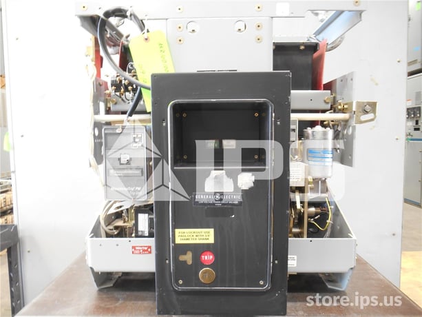 4000 Amps GE Akr-10d-100 Eo/do (akr-_d-100) 120 Volts AC Control, Mvt Pm Lsig, 4000 Amps Ct, 4000 Amps Rp - Image 1