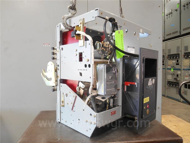 4000 Amps GE Akr-10d-100 Eo/do (akr-_d-100) 120 Volts AC Control, Mvt Pm Lsig, 4000 Amps Ct, 4000 Amps Rp - Image 8