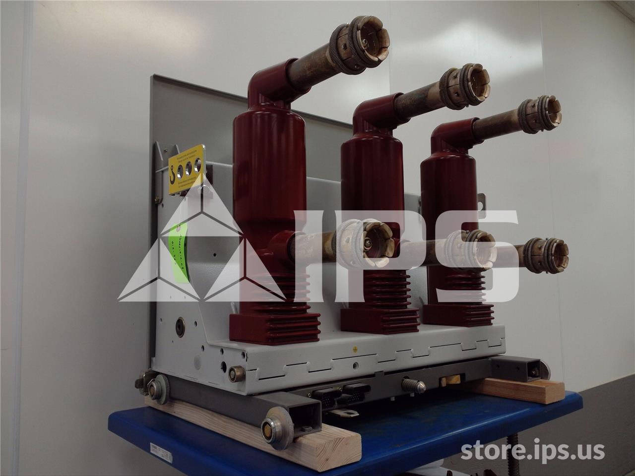 1200 Amps ABB Advac Aa3f1777xx0000p Model 3 (advac Model 3) 125 Volts DC Control, 20k Amps Sc - Image 2