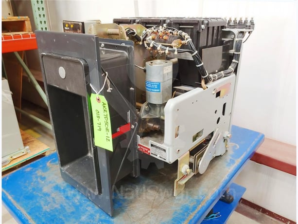 1600 Amps GE Akr-7d-50 Eo/do (akr-_d-50) 120 Volts AC Control, 24 Volts DC Trip, Mvt Rms-9 Lsi, 1600 Amps Ct - Image 7
