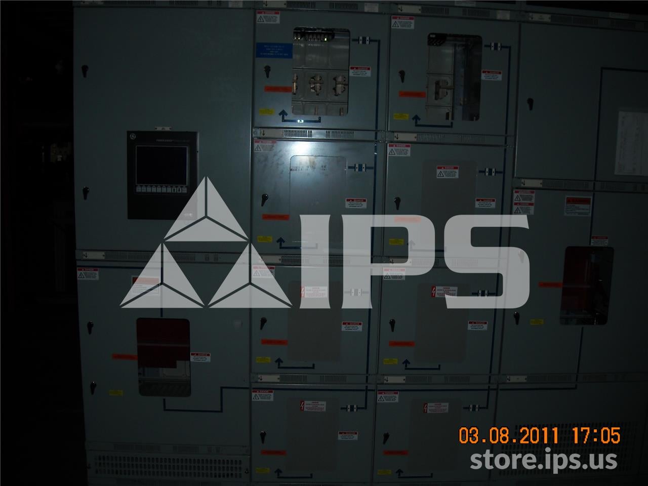 4000 Amps GE Akd-8 Fused Indoor Switchgear 4-1600 Amps Feeder - Image 3
