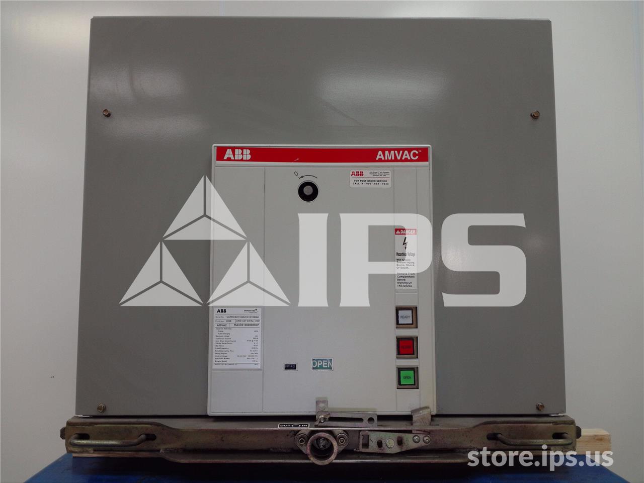 3000 Amps ABB Amvac Ma3d3100000000p 125 Volts DC Control, Dual Secondary Disconnects With Undervoltage Trip - Image 1