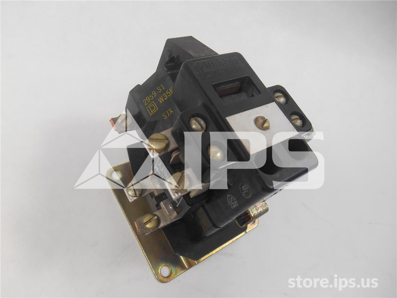 Square D 220 Volts AC Type Do-22 Control Relay Series C - Image 1