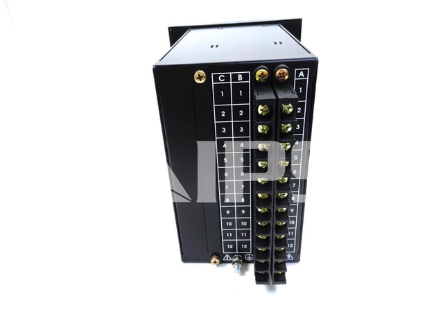 GE Multilin Miv Ii Voltage Frequency Relay New - Image 3