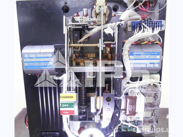 GE 120 Volts AC Electrical Operating Mechanism For Power Break, Large Frame - Image 2