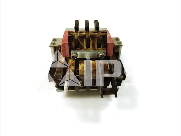 GE Stationary Main Contact Assembly For Akr-75, Upper Stud And Terminal - Image 4