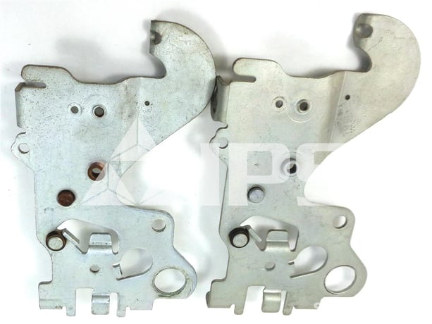 GE Electrical/manual Operating Mechanism Left Side Plate For Ak-a-15/25, Akr-30s - Image 2