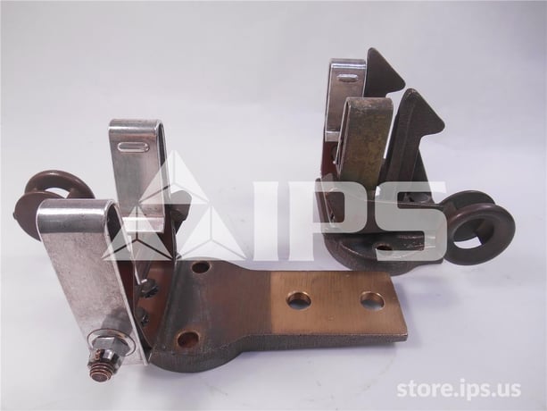 S&c Sm-4 3 Inch Locking Power Fuse Clip Assembly 5/15kv, Single Barrel - Image 1