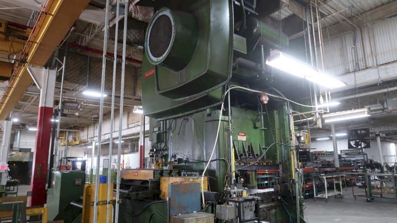 400 Ton, Niagara #BP2-400-72-42, straight side double crank press, 5" stroke, 29" Shut Height, air clutch & - Image 6