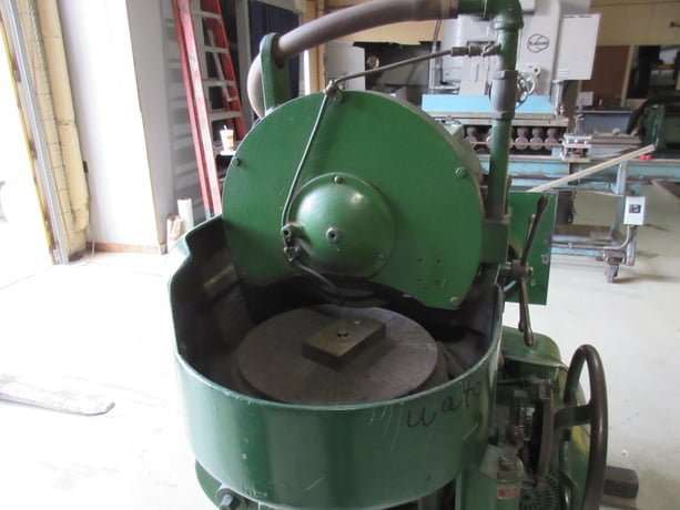 Arter #A-1-12, horizontal spindle rotary surface grinder, 13" round chuck, 14" x 2" wheel, 7.5 HP - Image 4