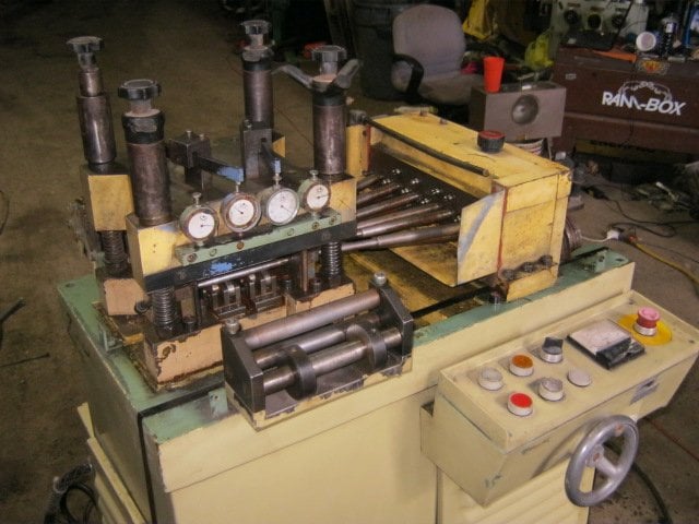 4.5" x .393" Leveler / Straightener, 9 Over 10, variable speed, 3/4 HP motor, 220/440 V. - Image 3