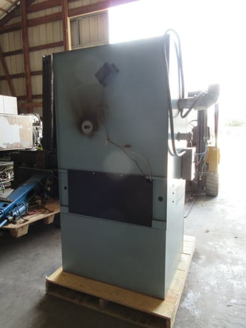 20" width x 18" D x 20" H Blue M #DC-3029, 650&deg;F, 208-240 VAC, 10-12 Amps., 3-phase - Image 2