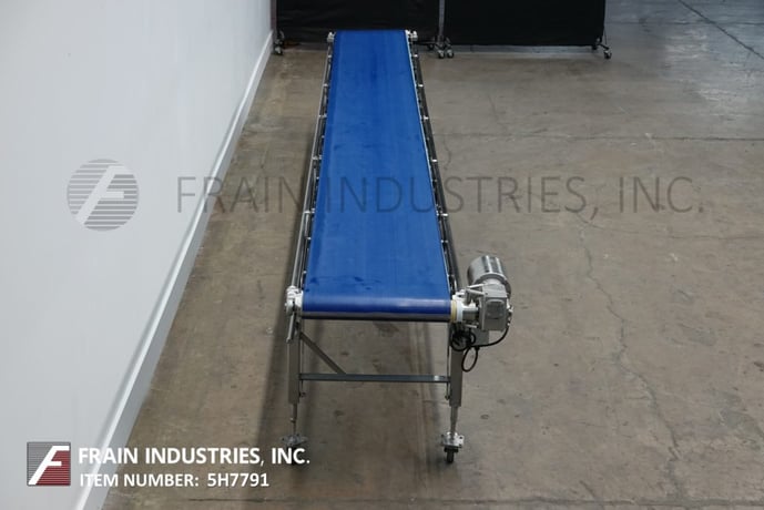 23" wide x 20.6' long, Dorner, Stainless Steel belt conveyor, food grade belt, 35" infeed & discharge height - Image 3