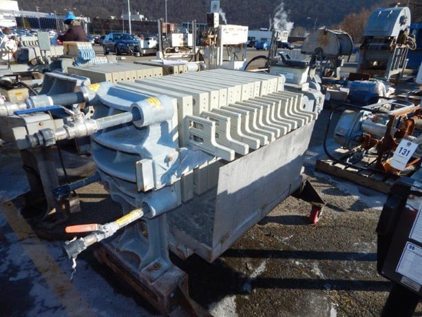 18" x 18" Klico, plate & frame filter press, 13 plates, on wheels - Image 1