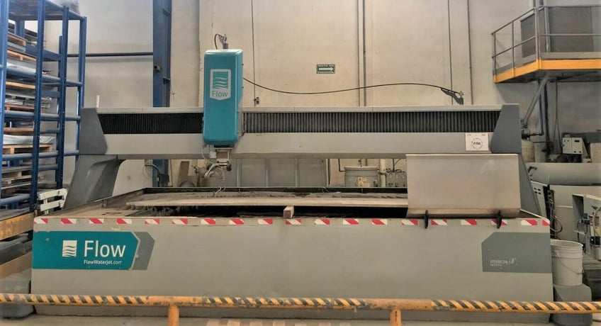 Flow #Mach-4-4020C, waterjet cutting system, 100 HP, 13' 1X", 6' 6" Y, 12" Z, 94000 psi, 5-Axis, 2012 - Image 1