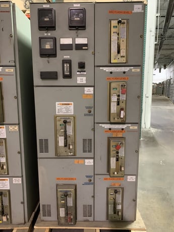Siemens-Allis #LA-1600A, LA-600A, LA-600B, main tie single section, MO/DO, 480 Volts - Image 1