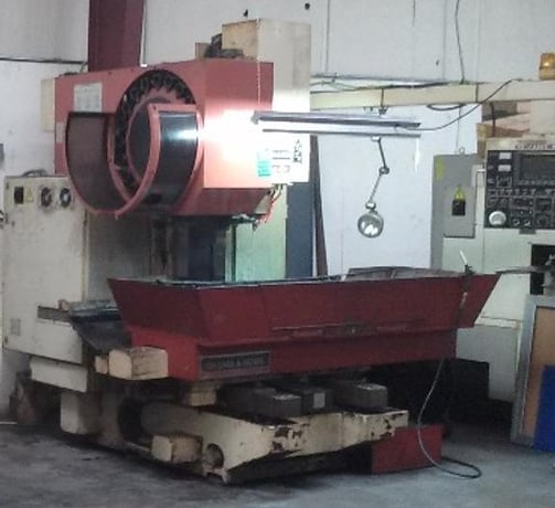 Okuma-Howa #40V, CNC vertical machining center, 20 automatic tool changer, 23" X, 16" Y, 18" Z, 8000 RPM, Cat - Image 1