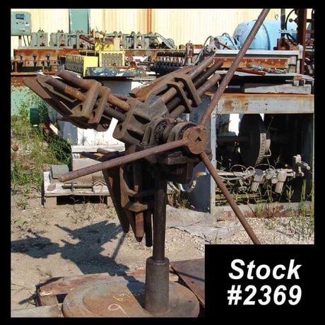 1000 lb. Durant Tool, non-mtrzd single decoiler, 10" width, 48" outside dimensions, 15'-20" ID, 3-arm manual - Image 1