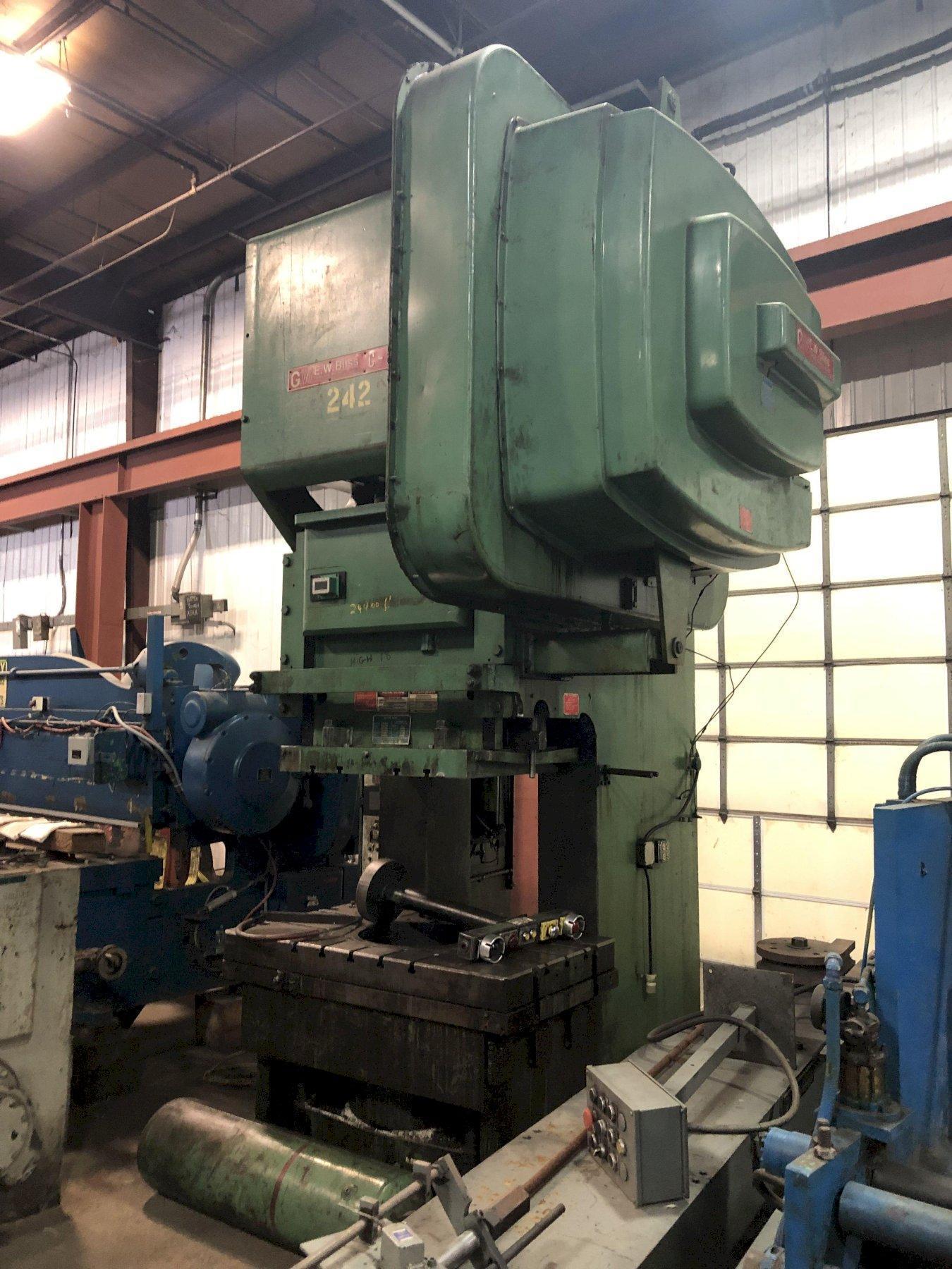 250 Ton, Bliss #C250, gap frame press, 12" stroke, 24" Shut Height, 4.5" adjustment, air clutch & brake, 35 - Image 2
