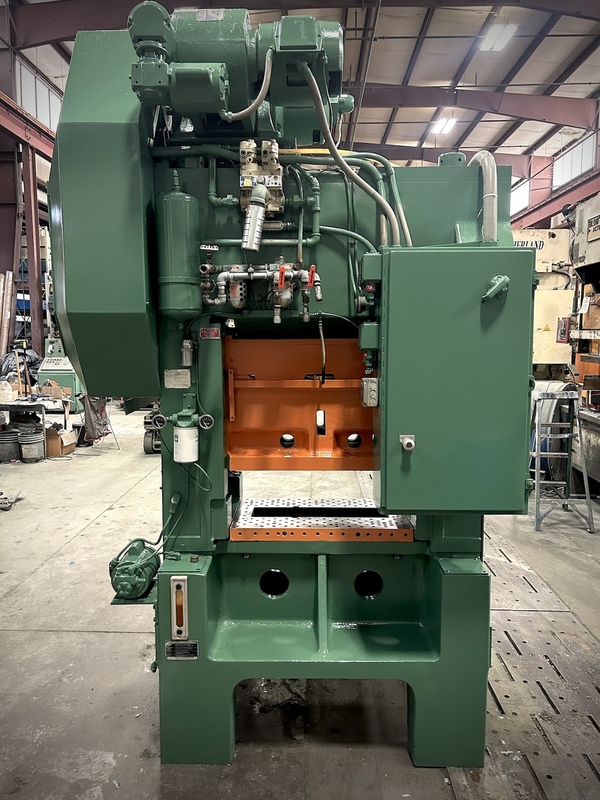 45 Ton, L & J #EM45, straight side double crank, 2" stroke, 10-3/4" Shut Height, 2" adj, 30" x 18" bed - Image 4