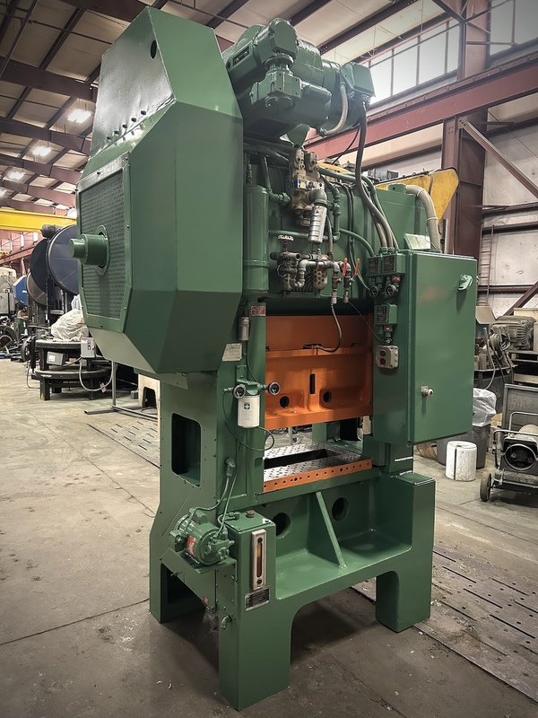 45 Ton, L & J #EM45, straight side double crank, 2" stroke, 10-3/4" Shut Height, 2" adj, 30" x 18" bed - Image 5