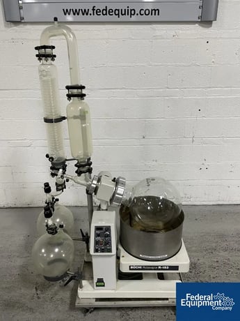 Buchi RotaVapor #R-153 evaporator, 20 L & 10 L flask, coil evaporator condenser, glass construction - Image 3