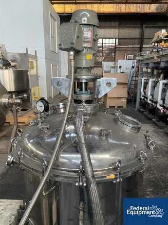 180 gallon Inoue Mix Tank, Stainless Steel, 40" x 31", 3 hp, 220 volt - Image 6