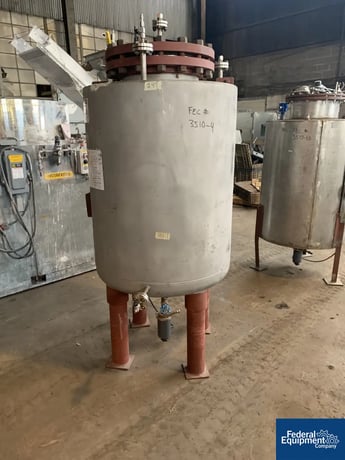 75 gallon Gaspar, receiver tank, Stainless Steel, flat top, dish bottom, 14 psi at 100 f, on legs, 1992 - Image 1