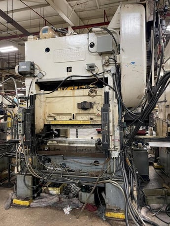 110 Ton, Brown & Boggs #HP2-110, straight side double crank, 1.5" stroke, 18" Shut Height, 4" adjustment, 70 - Image 3