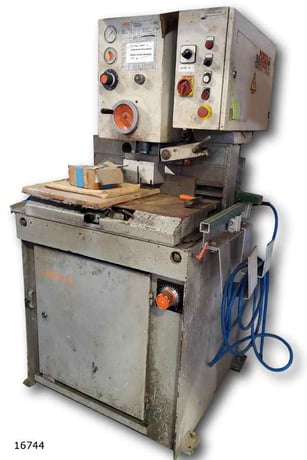 Katso #GKS400P, Cold Saw, S/N 3111 105 014, 1995 - Image 1
