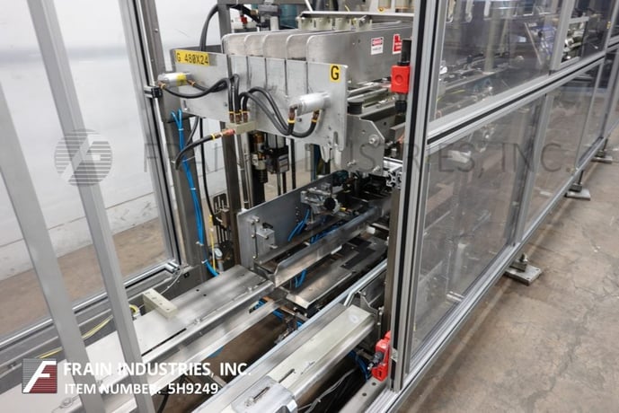 Hartness #825, automatic, intermittent motion, ascending, drop case packer rated from 10-30 cases per minute - Image 2