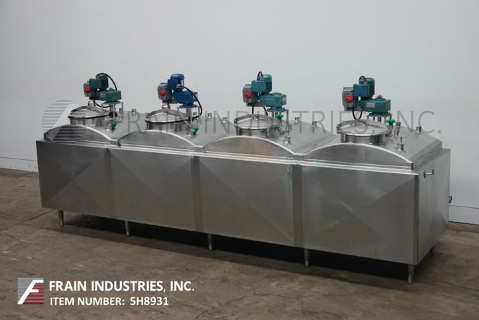 800 gallon APV Crepaco, (4) 200 gallon chambers, 304 Stainless Steel insulated flavor tank - Image 5