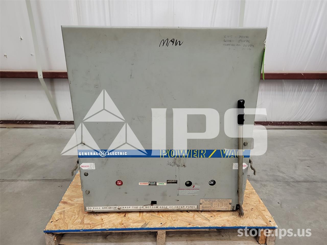 3000 Amps GE Vb 13.8-1000-1 Ml-17 (vb 13.8-1000) 125 Volts DC Control, 37k Amps Sc, Bottle# 43a2 - Image 1