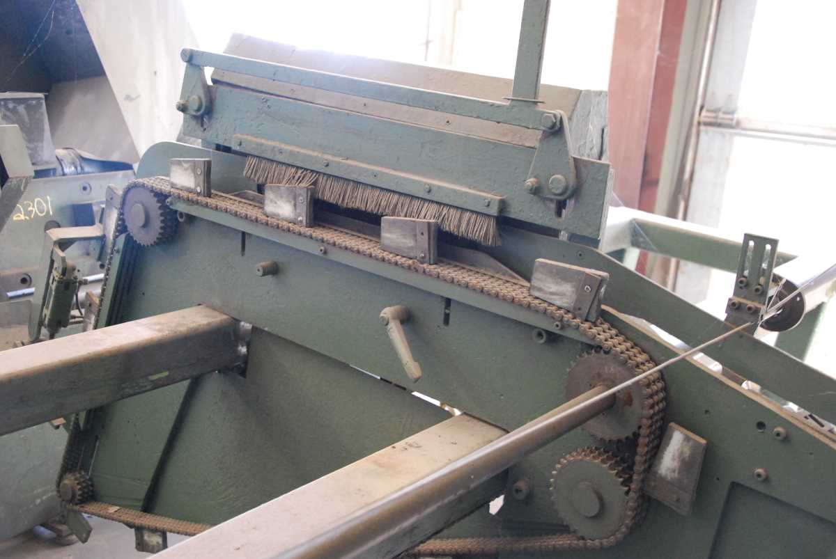 Burrmaster #1, brush deburring machine, 3" tube diameter, 120" tube length, 2.4" bar diameter, 18" brush - Image 4