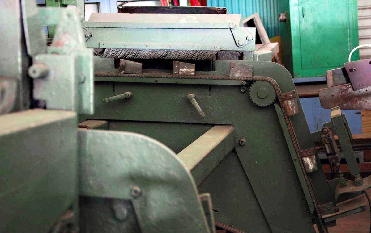 Burrmaster #1, brush deburring machine, 3" tube diameter, 120" tube length, 2.4" bar diameter, 18" brush - Image 6