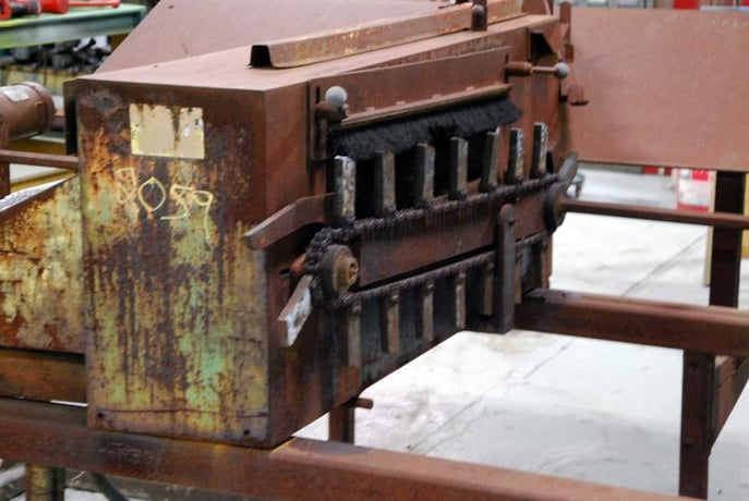 Ohio Machinery, brush deburring machine, 3" tube diameter, 120" tube length, (2) 15 HP, inclined feed table - Image 6
