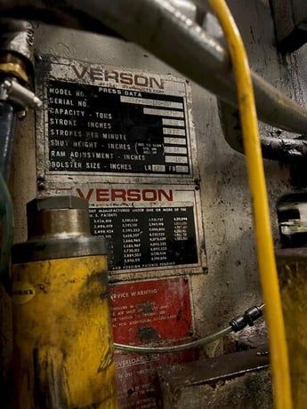 400 Ton, Verson #S2-400-120-60t, straight side double crank mechanical press, 12" stroke, 38" Shut Height - Image 3