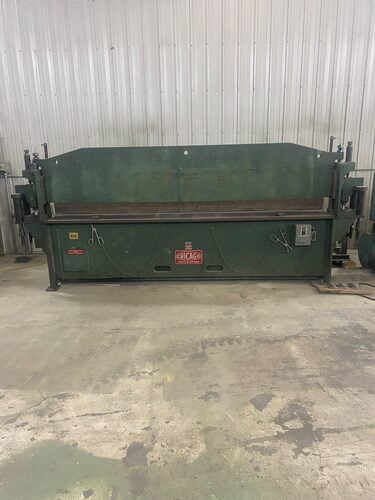 25 Ton, Chicago #SBA-104, hydraulic press brake, 10' overall, 7.5 HP - Image 6