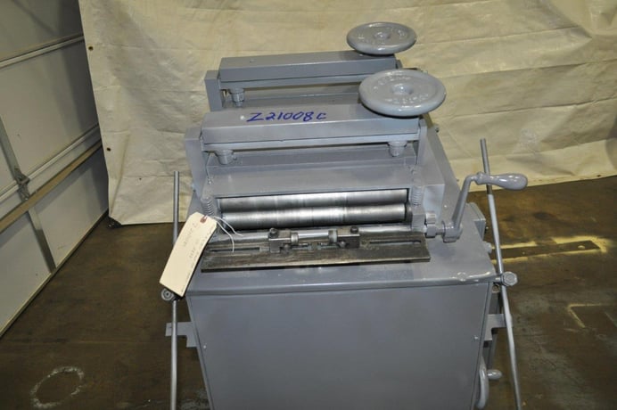 2000 lb. Rowe #A10-C2000J, 15" x .080", entry & exit pinch rolls, manual guide adj. - Image 2