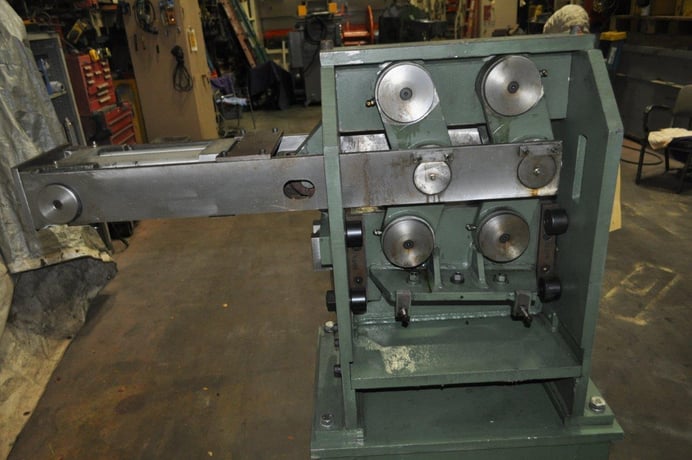 Nova, 10" x .250" hydraulic bar shear, 2013 - Image 4