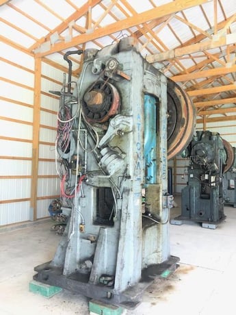 700 Ton, National #700, 8" stroke, 22" Shut Height, 90 SPM, 14.5" windows, air cooled & brake - Image 4