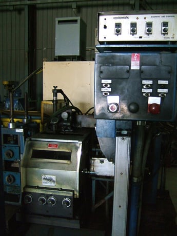 1-1/2" x .083" Yoder #W-15/W-20, tig welder tube mill, 26" abrasive blade, single end uncoiler - Image 6