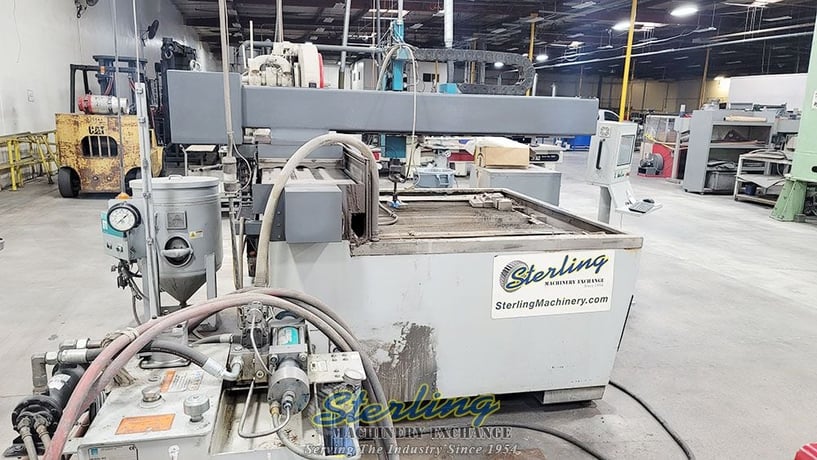 Flow #3M2-1313b, 60000 psi, 48" X, 48" Y, 7" Z, 30 HP, hopper, 2012, #A6749 - Image 4