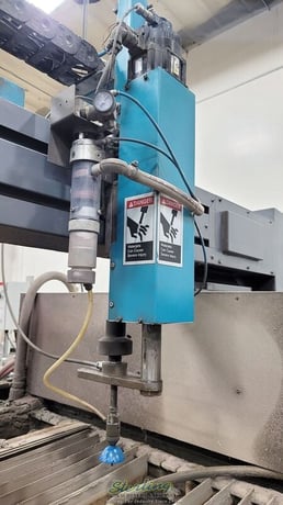 Flow #3M2-1313b, 60000 psi, 48" X, 48" Y, 7" Z, 30 HP, hopper, 2012, #A6749 - Image 9
