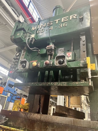 60 Ton, Minster #60-4, 3" stroke, 67-200 SPM, rare find variable speed press - Image 8