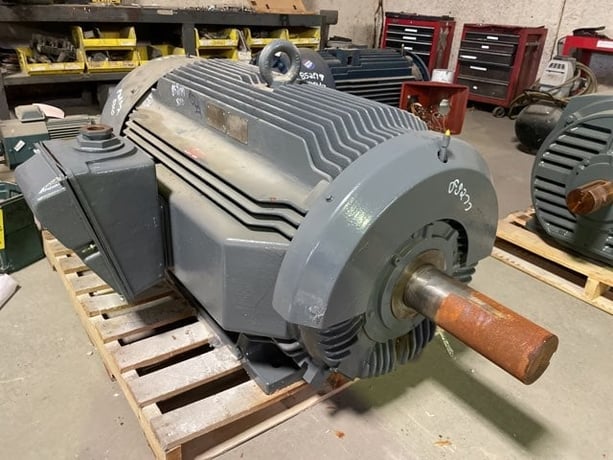 200 HP 1800 RPM Toshiba, Frame 5010UZ, TEFC BB, 2300/4160 Volts - Image 2